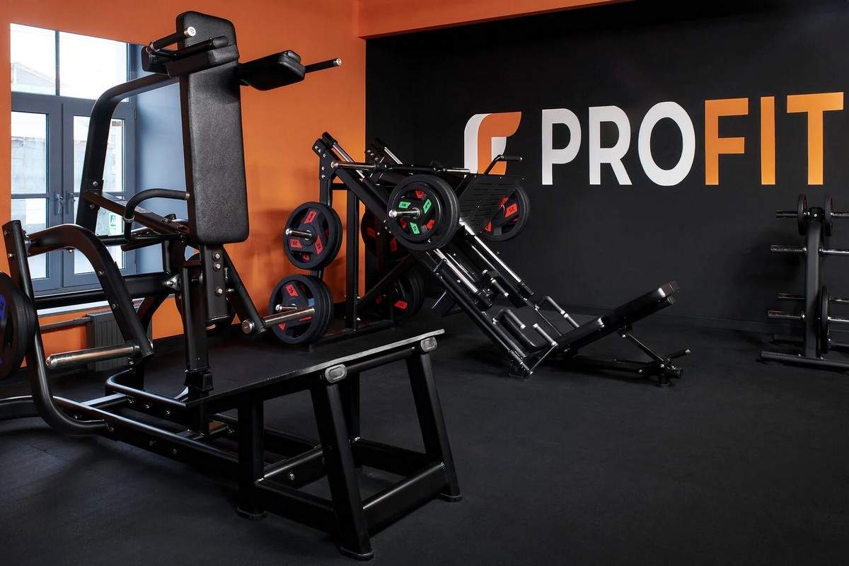 СК PROFITNESS ТОЦ Измайловский Гостиный Двор СК PROFITNESS ТОЦ Измайловский Гостиный Двор