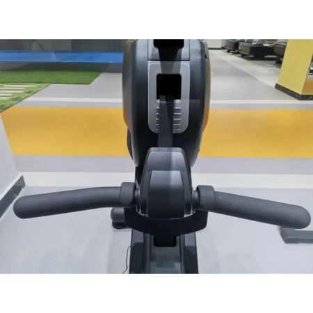 Гребной тренажер Insight Fitness F600