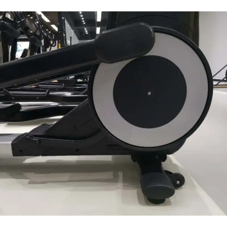 Эллиптический тренажер Insight Fitness EB8000