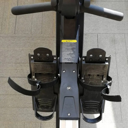 Гребной тренажер Insight Fitness F600