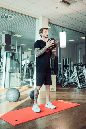 Мяч тренировочный черный 10 кг